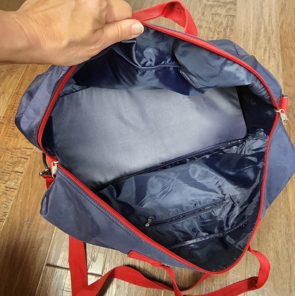 ED HARDY NYC winged skull duffle bag - Picture 5 of 11